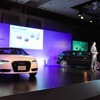 アウディ A6アバント 日本発表会でプレゼンテーションを行なうアウディジャパン営業オペレーション本部長、マティアス・シェパース氏