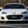 スバルBRZ（Rグレード、6AT、16インチホイール）