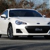 スバルBRZ（Rグレード、6AT、16インチホイール）