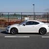 スバルBRZ（Rグレード、6AT、16インチホイール）