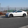 スバルBRZ（Rグレード、6AT、16インチホイール）