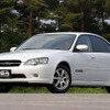 【スバル　レガシィ小変更】スバルらしいエコカー、『B4 2.0CNG』