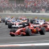 2008年、最後となっているフランスGP。序盤はライコネンがリード（当時フェラーリ）。