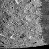 NASAが公表した土星の2番目に大きい衛星の写真