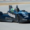 ルマン24時間耐久レースに参戦するニッサン-デルタウイングのマシン