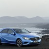 新型メルセデスベンツAクラスの標準車（ジュネーブモーターショー12）