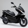 ホンダ PCX アステロイドブラックメタリック