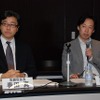 コンプガチャ廃止による業績低下は限定的・・・ディー・エヌ・エーが会見  取締役会長の春田真氏（左）と代表取締役社長の守安功氏（右）