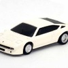 プルバック機能が付いたランボルギーニのミニチュアカーが缶コーヒーのオマケに