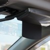 簡易的なバイザー機能も用意