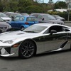 レクサスがオーストラリアの顧客に納車した全身クローム仕上げのLFA