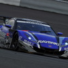 現在38ポイントの「RAYBRIG HSV-010」伊沢拓也/山本尚貴組