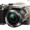 「OLYMPUS STYLUS SP-820UZ」シルバー