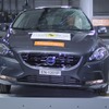 ユーロNCAPの新型ボルボV40の衝突テスト
