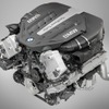 新開発V型8気筒エンジン