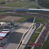 9月15日、英国シルバーストンサーキットで開催されたフェラーリ964台による世界最長パレード