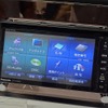 画面はマルチタッチ対応に。スマートフォンと同様の操作感覚は他にはない魅力。