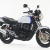 スズキ、ネイキッドバイクのGSX400インパルスを発売