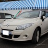 日本未導入のフランス車が見られるのも、このイベントの魅力。ルノー・メガーヌカブリオレ