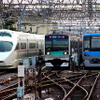 小田急ロマンスカーVSE（50000形）とメトロ千代田線乗入れ用車両