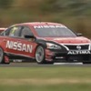 日産アルティマ V8スーパーカーのシェイクダウンテスト