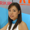 【東京モーターショー04】コンパニオン写真蔵…パートナーに