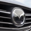 車両のフロント部に「ミリ波レーダー」（76GHz）が取付けられる