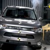 ユーロNCAPの新型 三菱 アウトランダーの衝突テスト
