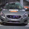 ユーロNCAPのボルボ V60 プラグインハイブリッドの衝突テスト