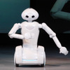 【愛・地球博】パートナーロボット、人間に近づく