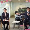 トヨタ秋山主査（右）と山口社長