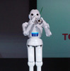 トヨタのパートナーロボ、2020年には留守番や介護