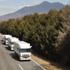 NEDOが公開した大型トラックの隊列自動走行実験