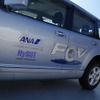 元々はファーストクラスやビジネスクラスの利用客の送迎用として用いていたが、ベース車両の乗り心地が高級車には及ばなかった。