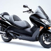 大型スクーター販売競争でホンダとヤマハが火花