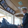 箱根海賊船 ロワイヤルII 室伏岳文船長