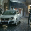『雨に唄えば』のジーン・ケリーがブレイクダンス…新型 ゴルフ GTI のCM