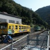 車両基地は錦町駅に隣接して設けられている。