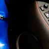 ソニックデザインのスピーカーをインスト-ルしたBRZのスピーカーグリル。グリルは純正をそのまま使うため、外からではスピカーを交換していることは全く分からないが、聴けばその差は歴然だという。