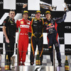 ロータスのエリック・ブリエ代表（左端）2012年アブダビGP