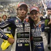 1-2フィニッシュしたヤマハ・ファクトリー・レーシングのJ・ロレンソ選手（右）とV・ロッシ選手