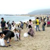 富士通テン、須磨海岸清掃（2010年）