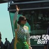 シモーナ・デ・シルベストロのインタビュー（動画キャプチャ）