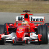 F2005がトラックデビュー