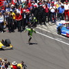 駆け足でハンター=レイを負かそうとするジェームズ・ヒンチクリフ