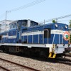 DD60形（DD602）：老朽化したDD55形の初期製造車の置き換え用として導入されたディーゼル機関車。DD602は2006年製。