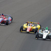 左からアンドレッティ（決勝4位）、ムニョス（同2位）、カーペンター（ポール発進から決勝10位）。写真：IndyCar