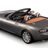 【ジュネーブモーターショー05】ロードスター/MX-5、「Zタイプ」トップ