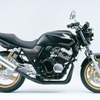 CB400スーパーFOURをマイナーチェンジ