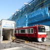 今回の上り線切替で京成曳舟駅も上り線のみ高架駅となる。